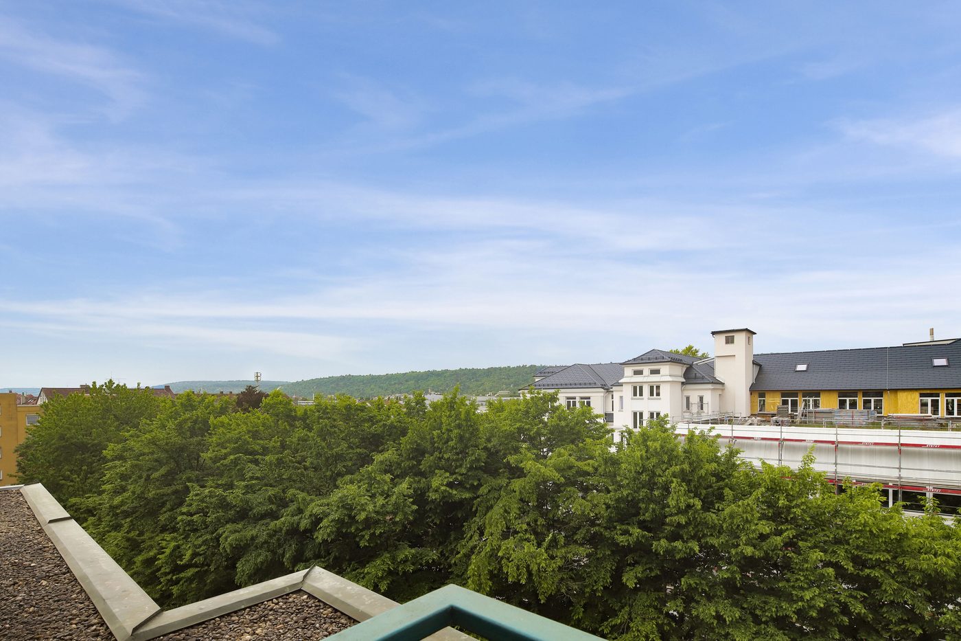 Sonnige Penthouse Wohnung mit Weitblick
